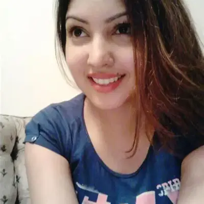 Elegant Noida City Centre Call Girl posing